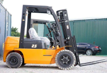 Tìm hiểu chi tiết về các bộ phận của xe nâng