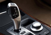 Hướng dẫn cách lái xe số tự động cho người mới tập lái ô tô