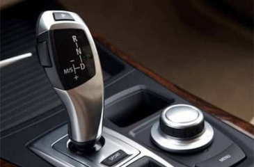 Hướng dẫn cách lái xe số tự động cho người mới tập lái ô tô