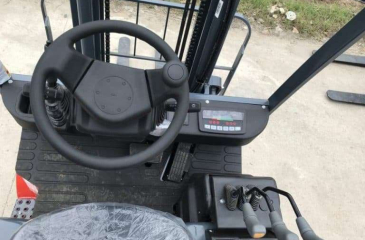 Sửa Chữa Hệ Thống Điều Chỉnh Tay Cầm Xe Nâng Tại Asa