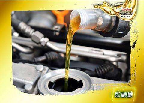 Phân biệt dầu castrol qua màu sắc cửa dầu nhớt đó